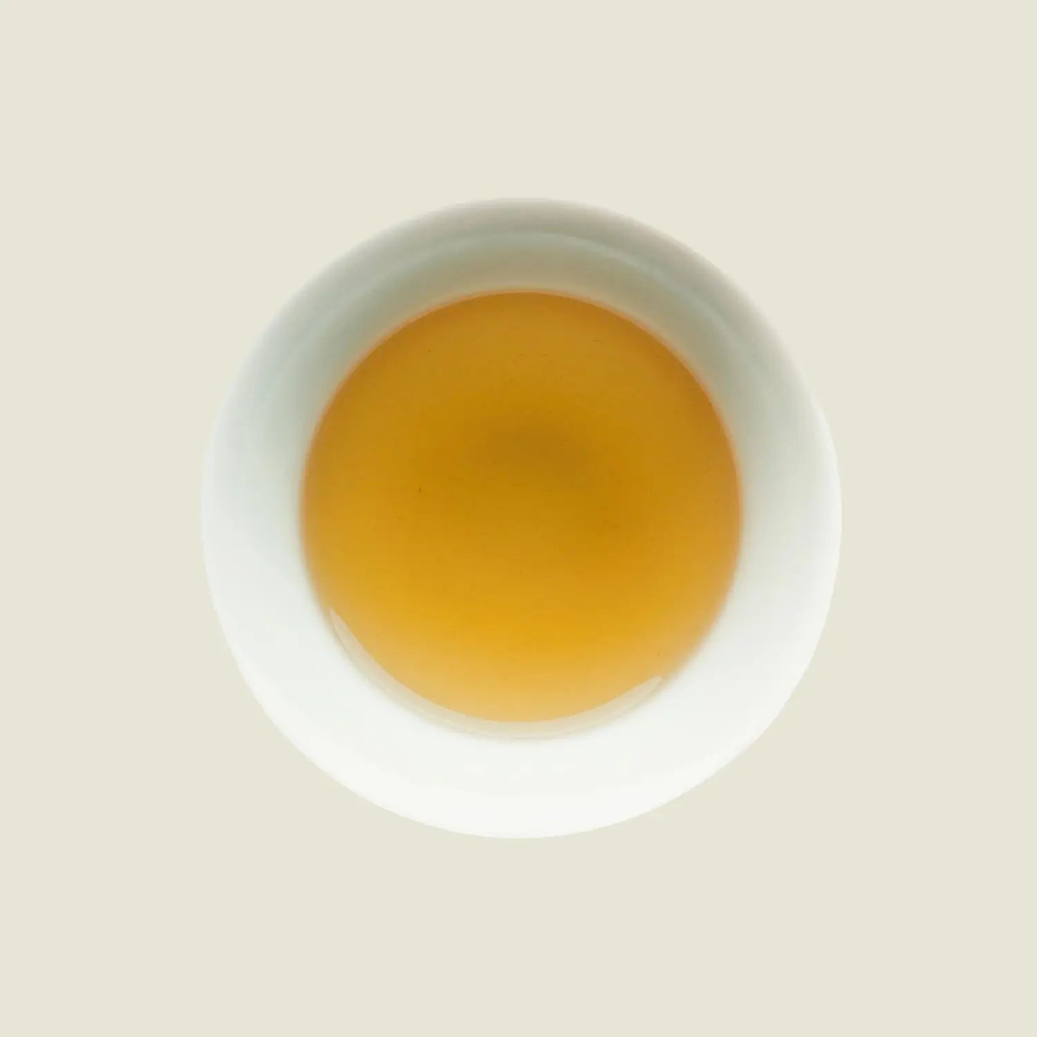 Jasmin OP - Noema - Tassenfarbe warmes gelborange von oben fotografiert